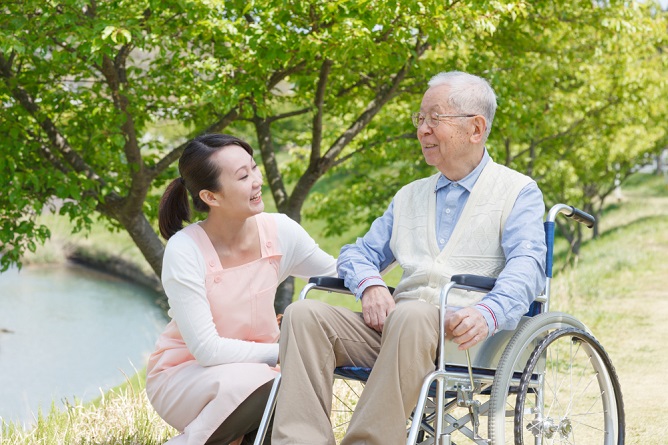 is-it-time-for-home-care-key-signs-to-watch-for